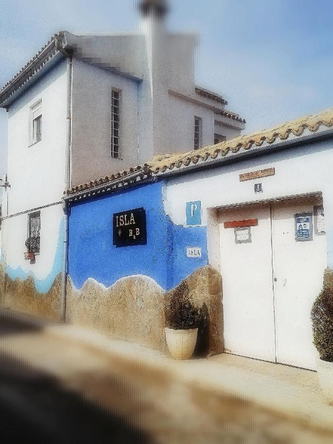 Pension Isla - Couples Only Casas de Cuadra Exterior photo
