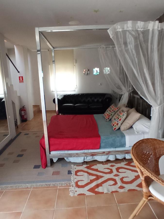 Pension Isla - Couples Only Casas de Cuadra Exterior photo