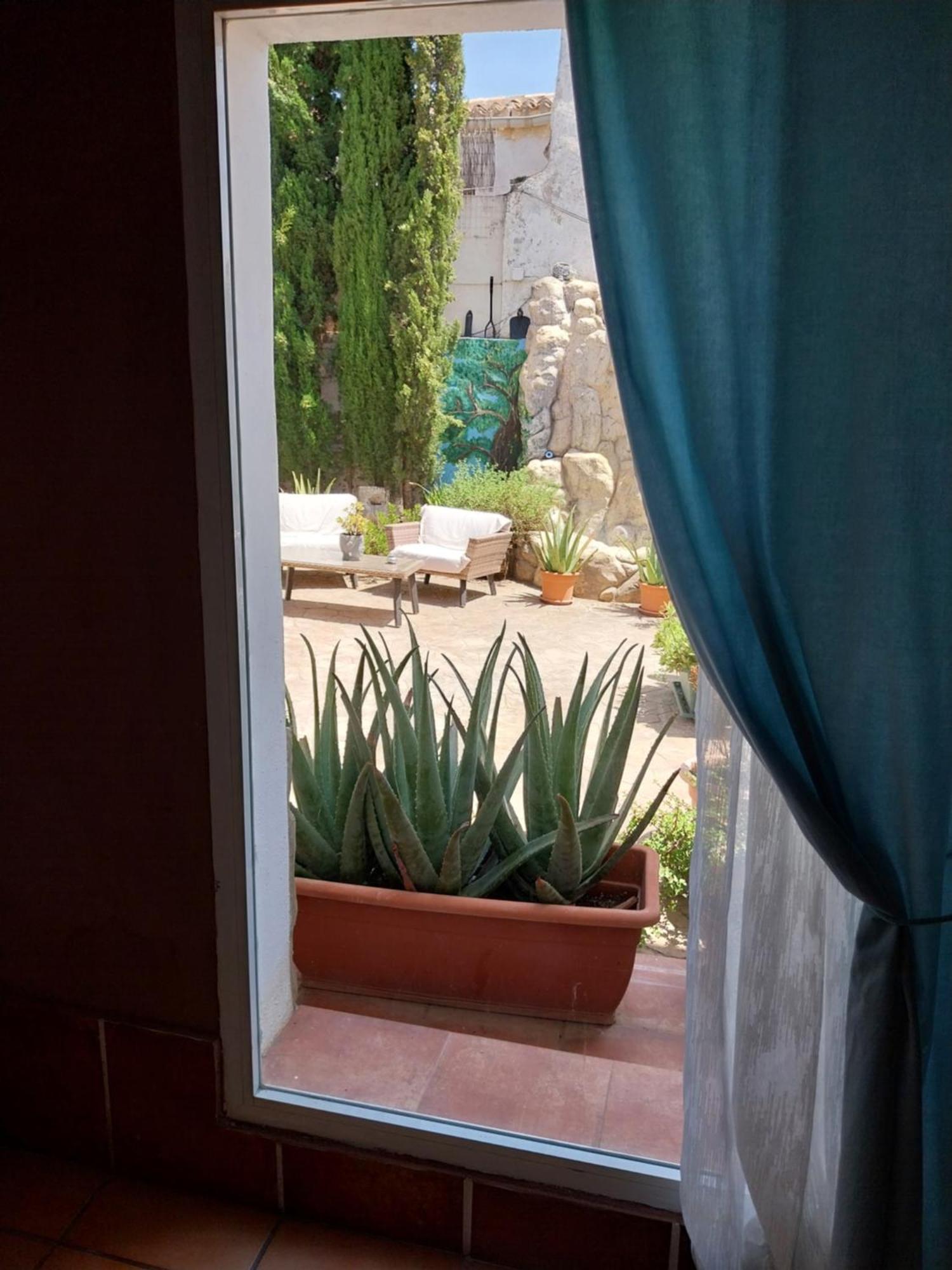 Pension Isla - Couples Only Casas de Cuadra Exterior photo